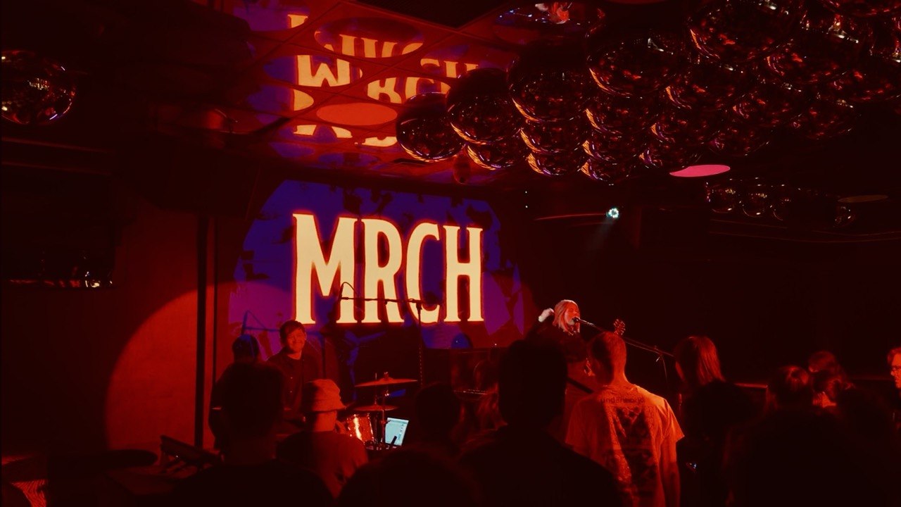 MRCH at Club Contact.